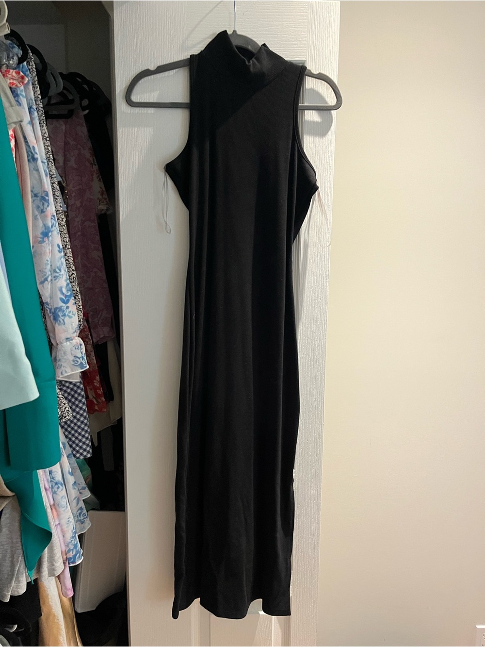 entro Black Sleeveless Midi Dress with Mock Neck
